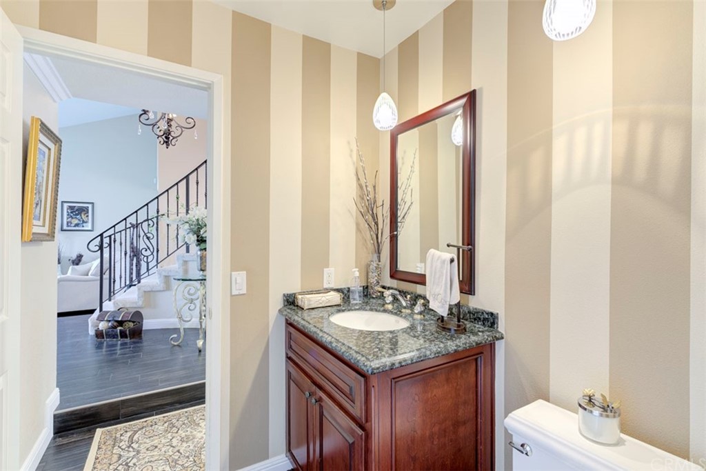 257 North Quail Lane Orange, CA 92869 - Photo 24 of 41