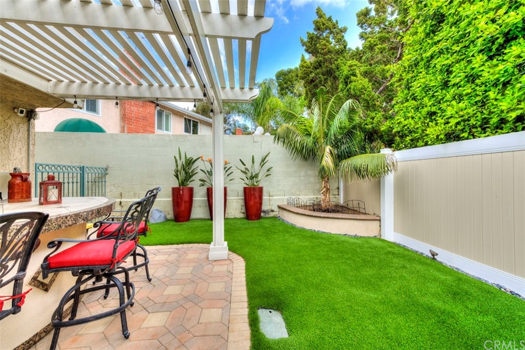 257 North Quail Lane Orange, CA 92869 - Photo 7 of 41