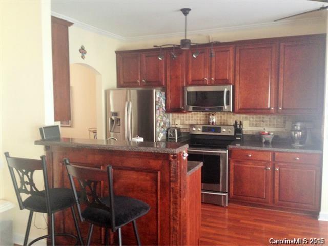 18043 Amberside Road East Cornelius, NC 28031 - Photo 4 of 22