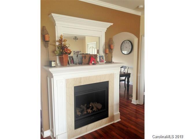 18043 Amberside Road East Cornelius, NC 28031 - Photo 7 of 22