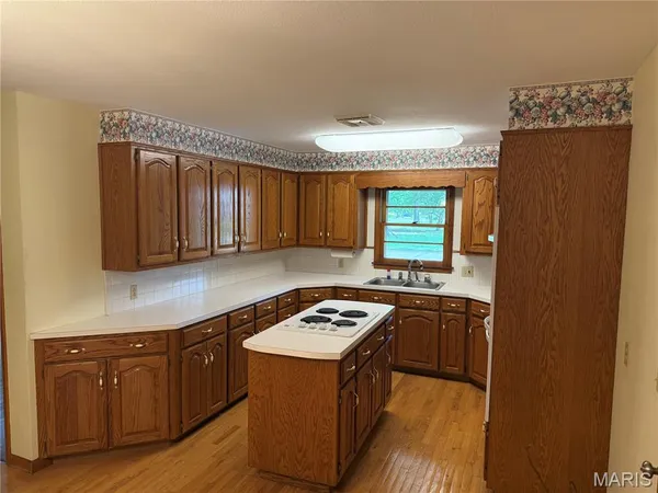 $229,000 | 310 Powers Avenue, Sikeston, MO 63801