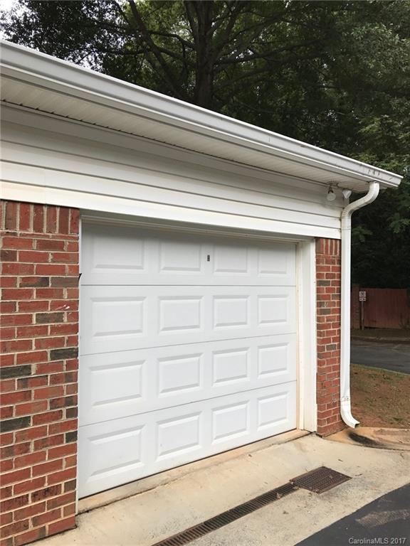 5609 Fairview Road, Unit 10 Charlotte, NC 28209 - Photo 4 of 23 Gallery Image 4