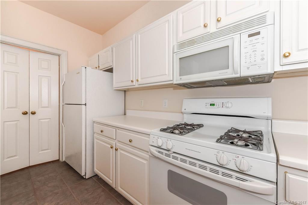 5609 Fairview Road, Unit 10 Charlotte, NC 28209 - Photo 8 of 23 Gallery Image 8