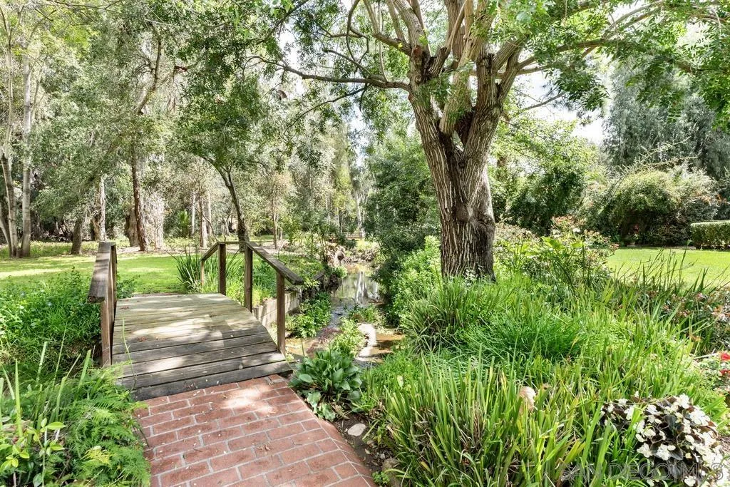 13636 Jack Rabbit Road Poway, CA 92064 - Photo 6 of 29 a view of a park with large trees