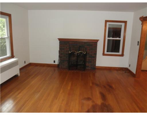 263 Vogel Road Butler, PA 16002 - Photo 4 of 13 Living Room.