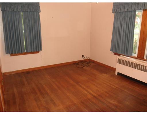 263 Vogel Road Butler, PA 16002 - Photo 5 of 13 Master Bedroom.