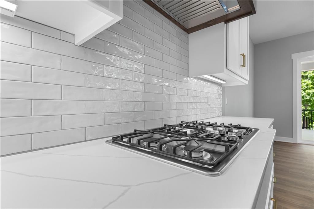 5143 Northwest 47 Terrace Riverside, MO 64150 - Photo 13 of 31