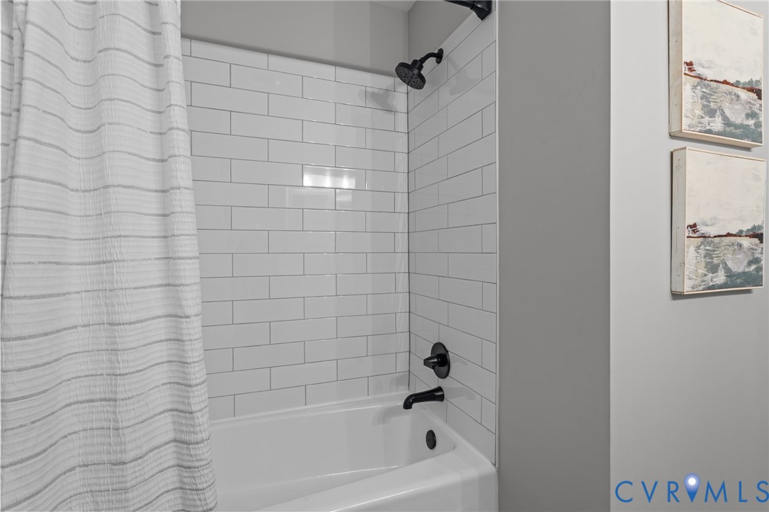 2941 Ellesmere Drive Midlothian, VA 23113 - Photo 33 of 46