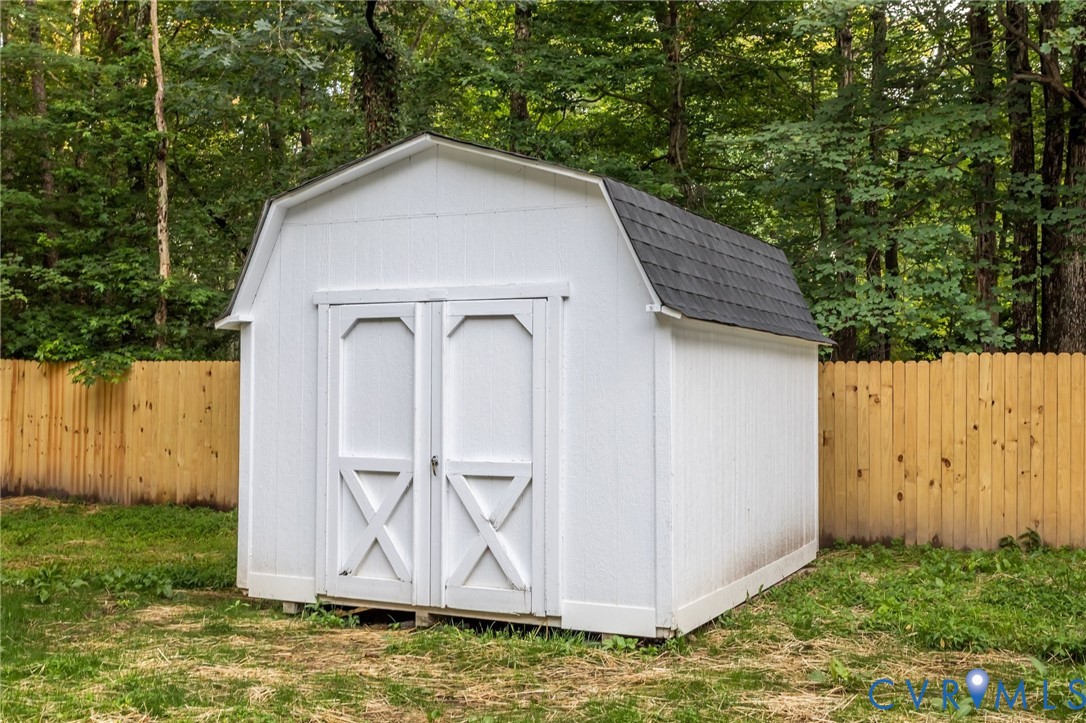 2941 Ellesmere Drive Midlothian, VA 23113 - Photo 44 of 46