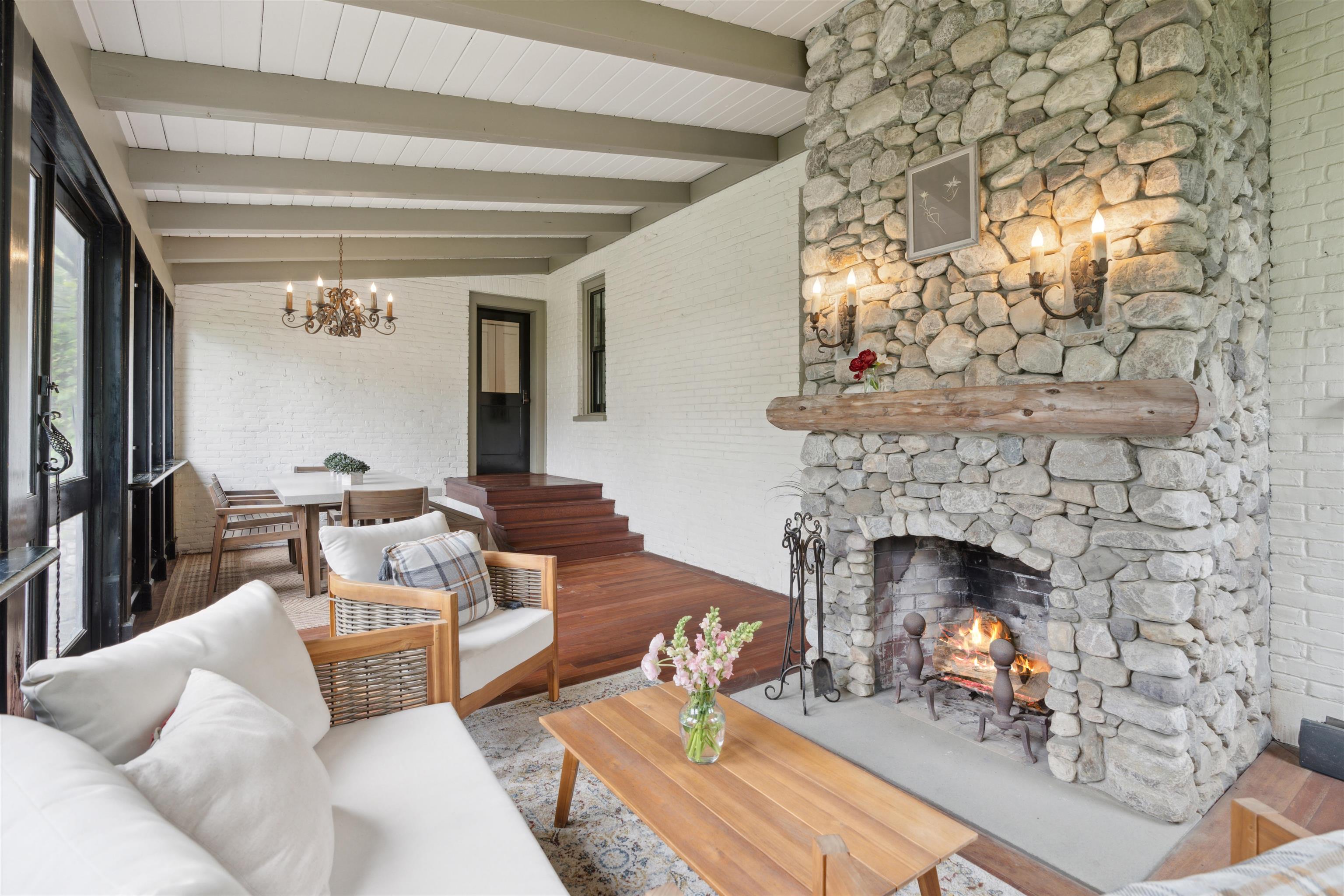 237 Maple Street Stowe, VT 05672 - Photo 14 of 41