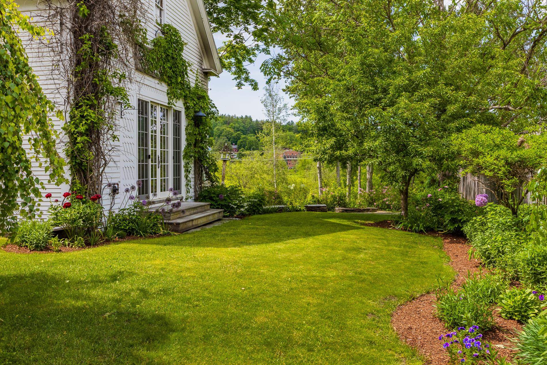 237 Maple Street Stowe, VT 05672 - Photo 28 of 41