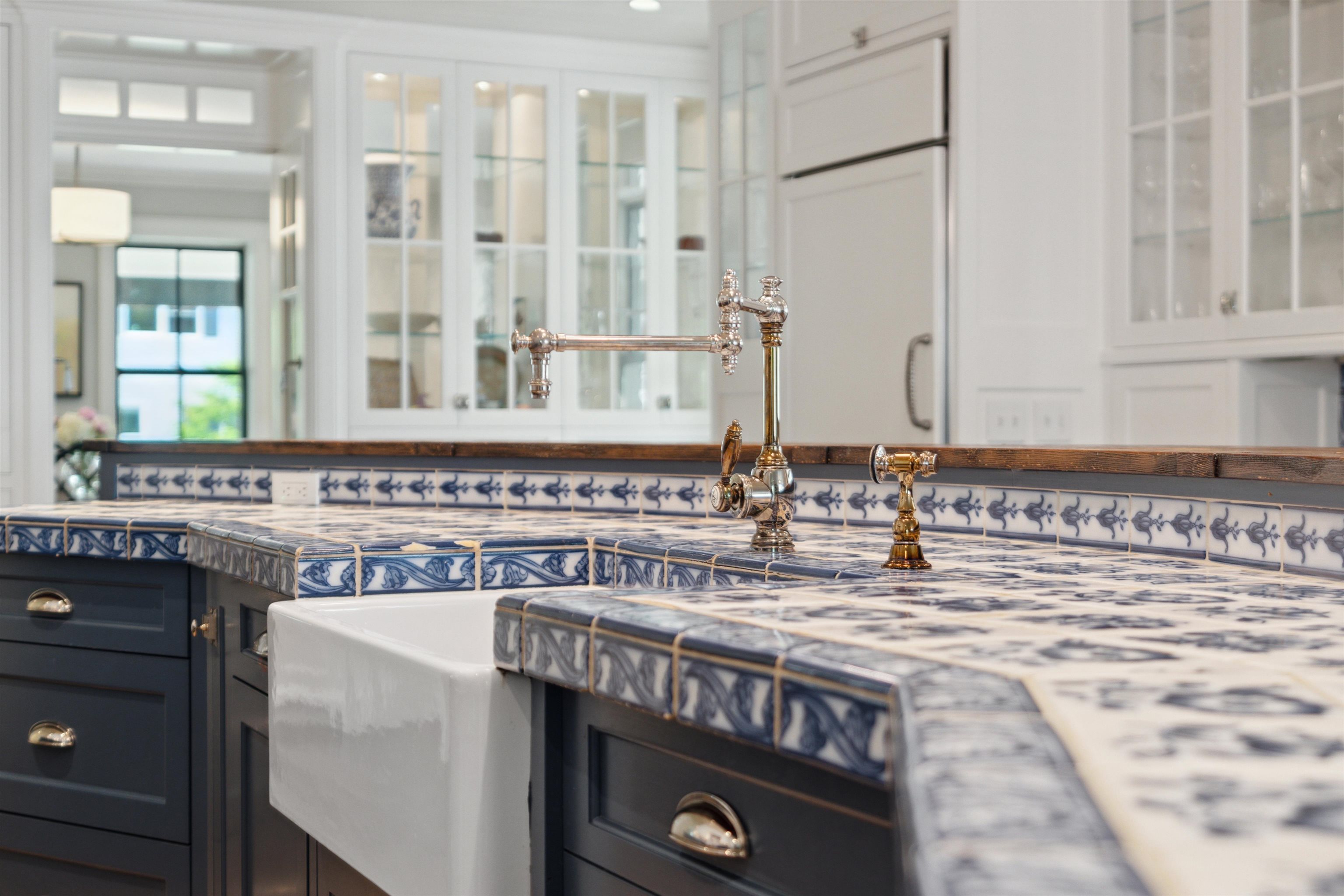 237 Maple Street Stowe, VT 05672 - Photo 8 of 41