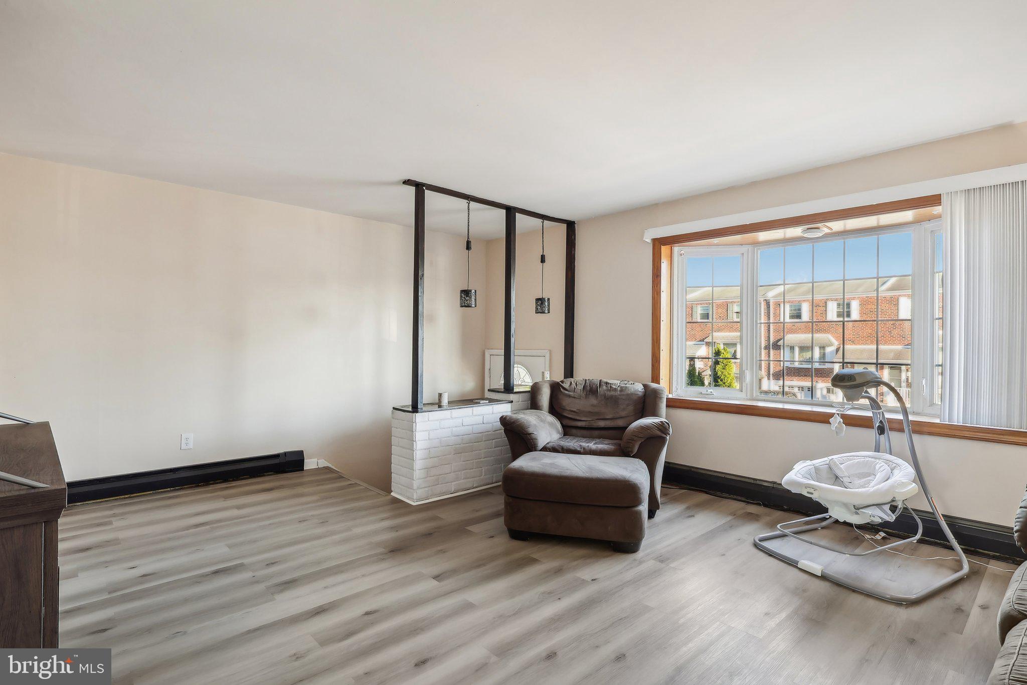 10906 Heflin Road Philadelphia, PA 19154 - Photo 7 of 29