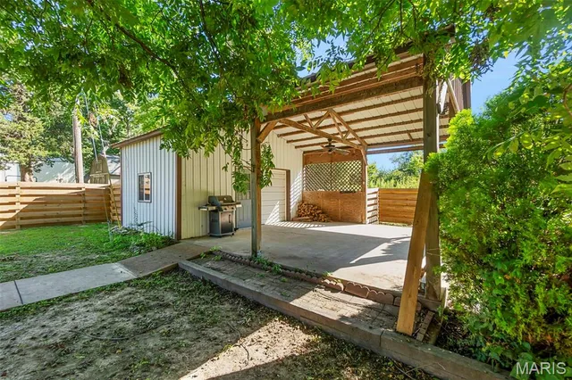 $250,000 | 244 Camellia Drive, Cape Girardeau, MO 63703