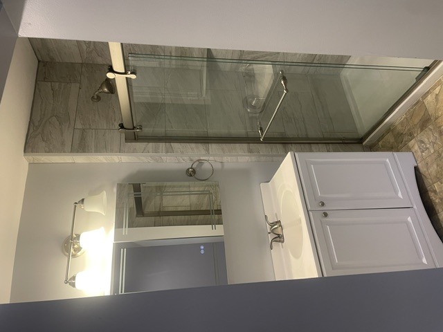 1721 Sheridan Road, Unit 5 Zion, IL 60099 - Photo 6 of 6 Gallery Image 6