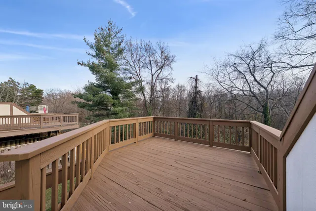 $3,100 | 7307 Castleberg Court, Alexandria, VA 22315