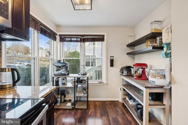 $3,100 | 7307 Castleberg Court, Alexandria, VA 22315