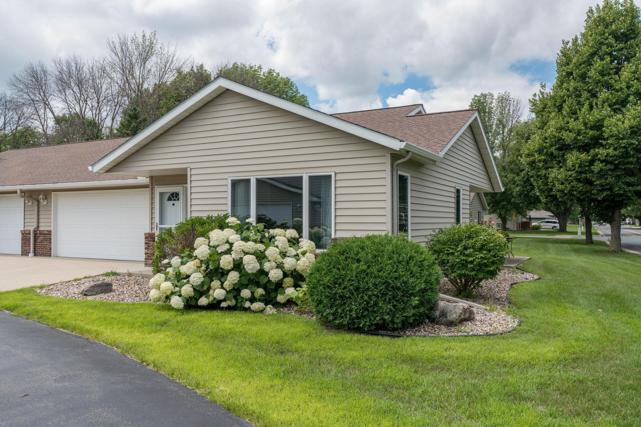 1355 Adams Street Mankato, MN 56001 - Photo 2 of 29