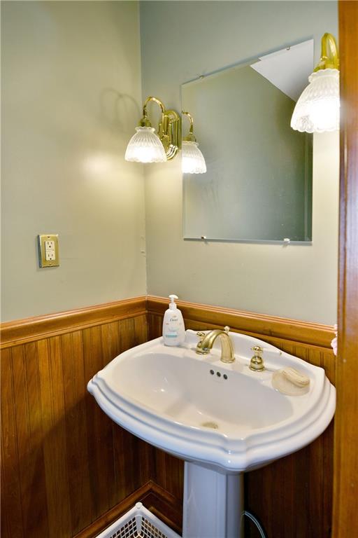 1001 Grant Street Monaca, PA 15061 - Photo 23 of 50