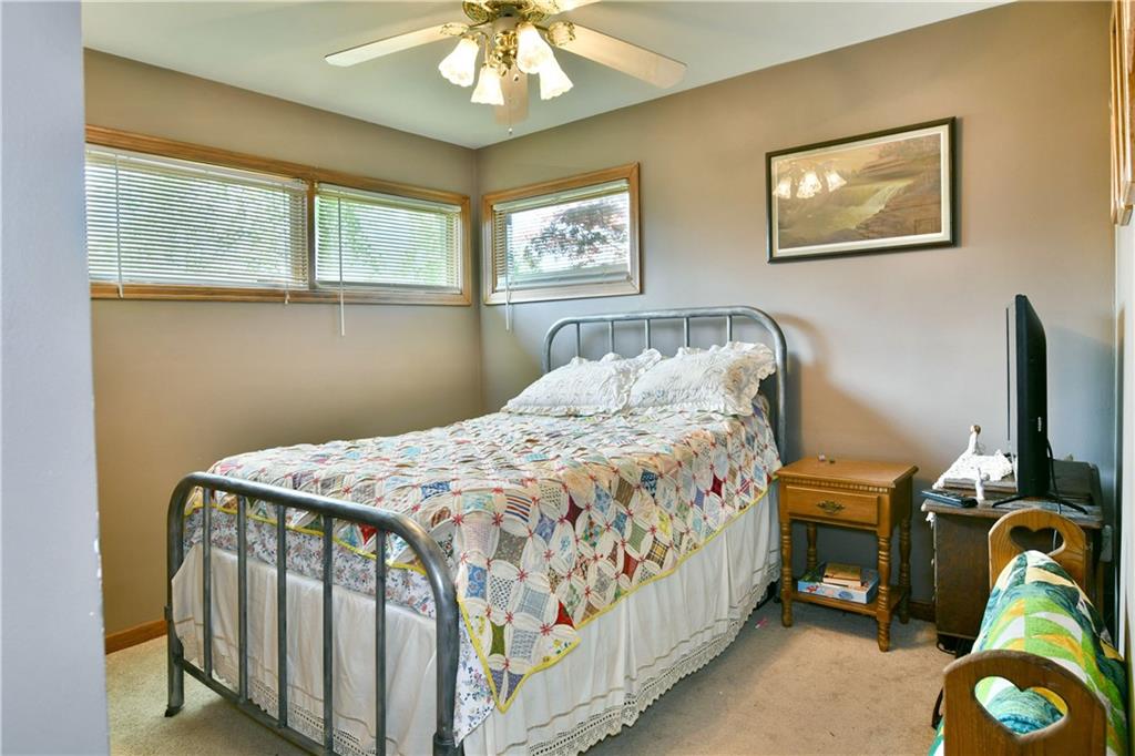 1001 Grant Street Monaca, PA 15061 - Photo 29 of 50