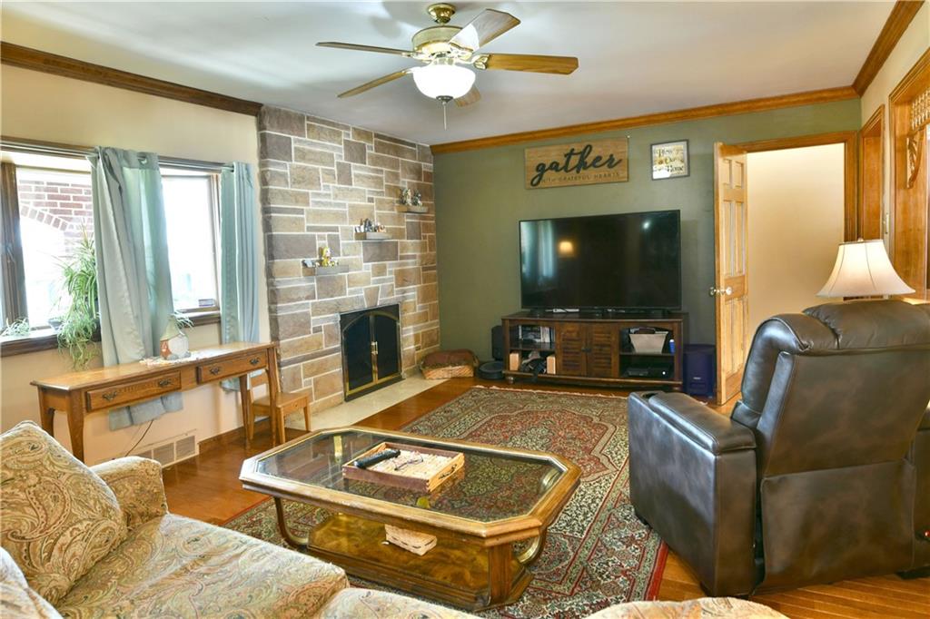 1001 Grant Street Monaca, PA 15061 - Photo 9 of 50