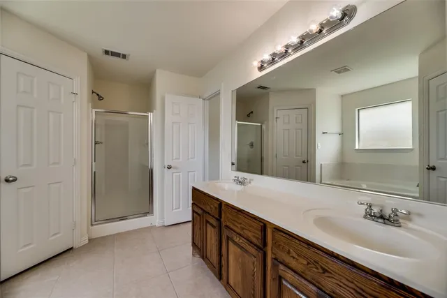 $2,150 | 121 Price Circle, Hackberry, TX 75036