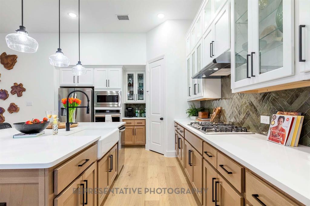 2106 Charming Frg Road Forney, TX 75126 - Photo 6 of 36