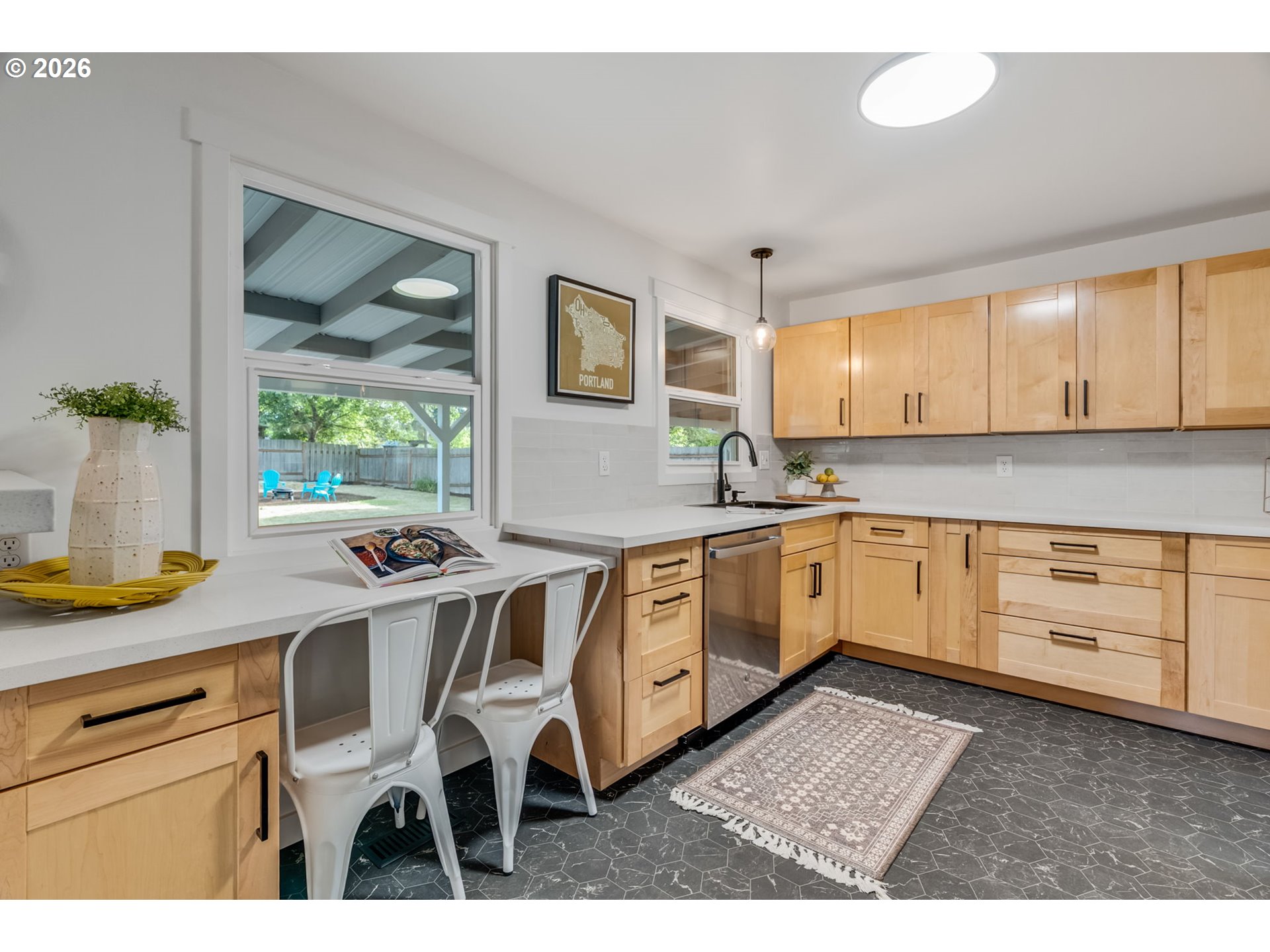 11755 Southwest Baker Street Beaverton, OR 97008 - Photo 11 of 32