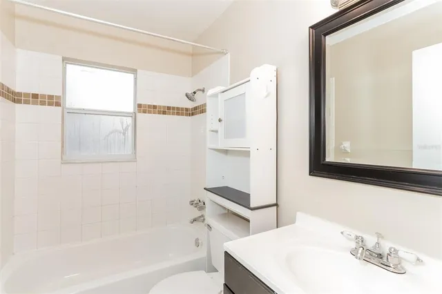 $1,396 | 1283 Palm Street, Unit B, Clearwater, FL 33755