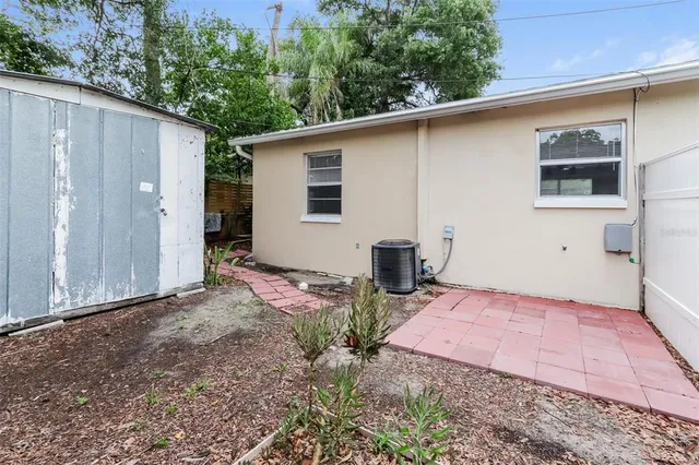 $1,396 | 1283 Palm Street, Unit B, Clearwater, FL 33755