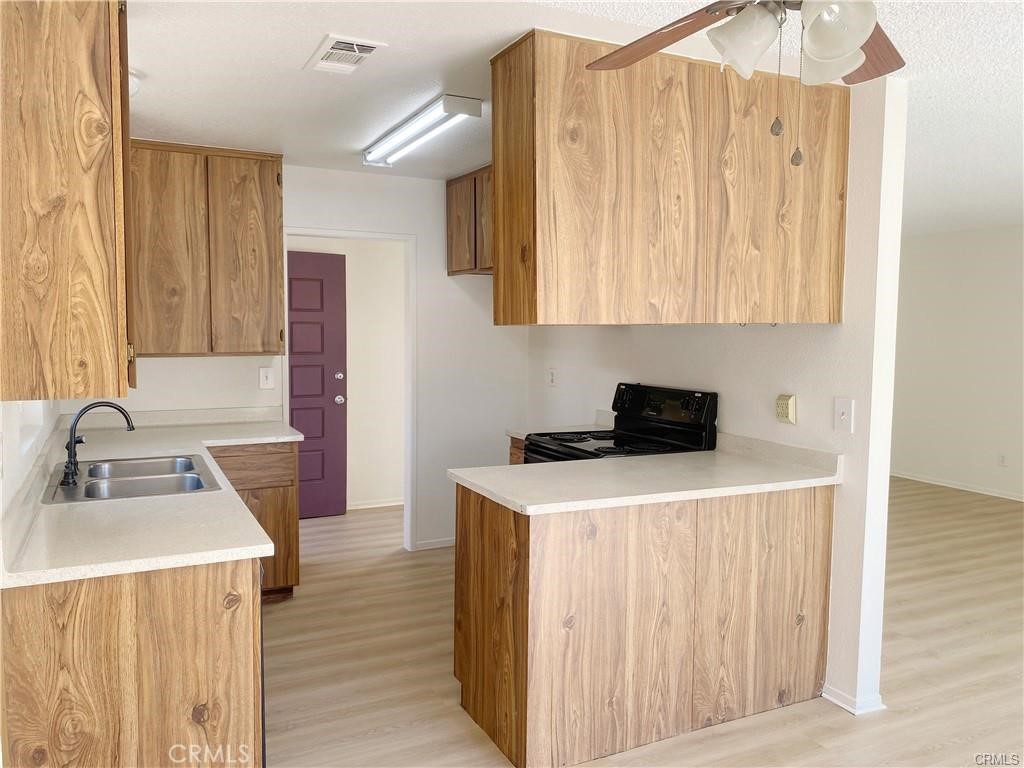 3506 Albany Street Riverside, CA 92503 - Photo 10 of 23