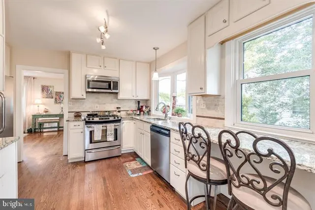 $2,850 | 523 Wayne Avenue, Pitman, NJ 08071