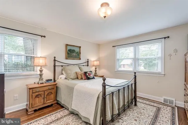 $2,850 | 523 Wayne Avenue, Pitman, NJ 08071