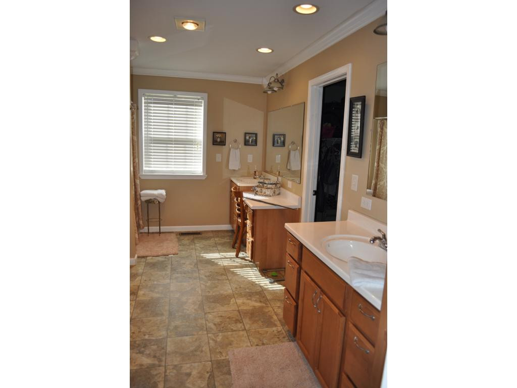 360 Weems Chapel Road Mosheim, TN 37818 - Photo 18 of 36 Photo 18
