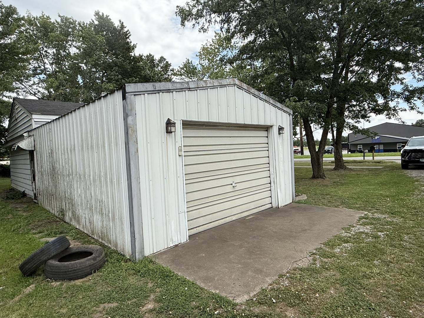 810 Longstreet Road Marion, IL 62959 - Photo 14 of 15