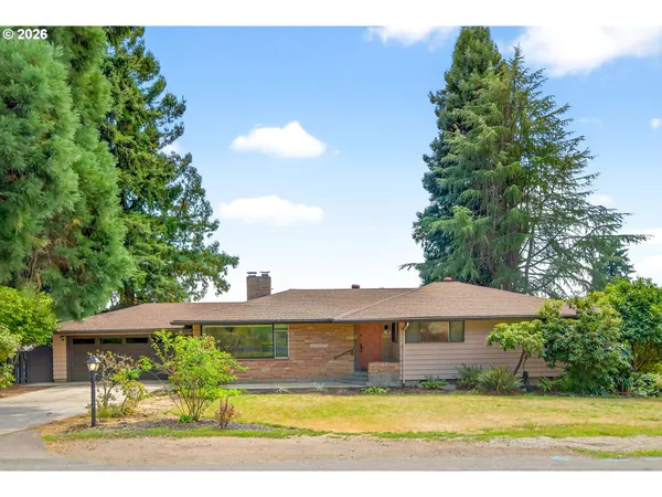 $599,900 | 504 Meadow View Road, Forest Grove, OR 97116