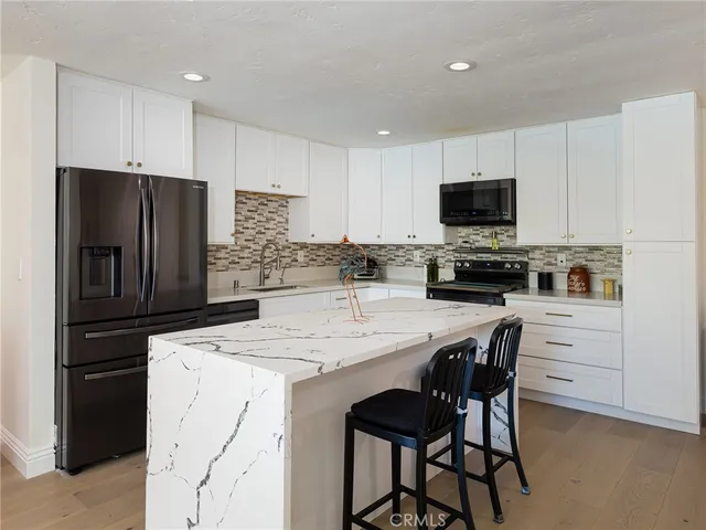 $725,000 | 6526 Ocean Crest Drive, Unit A115, Rancho Palos Verdes, CA 90275