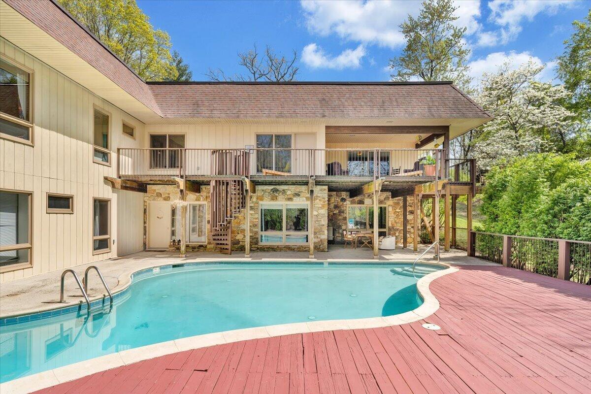 3244 Pineland Road Southwest Roanoke, VA 24018 - Photo 111 of 142 110-MIB01446