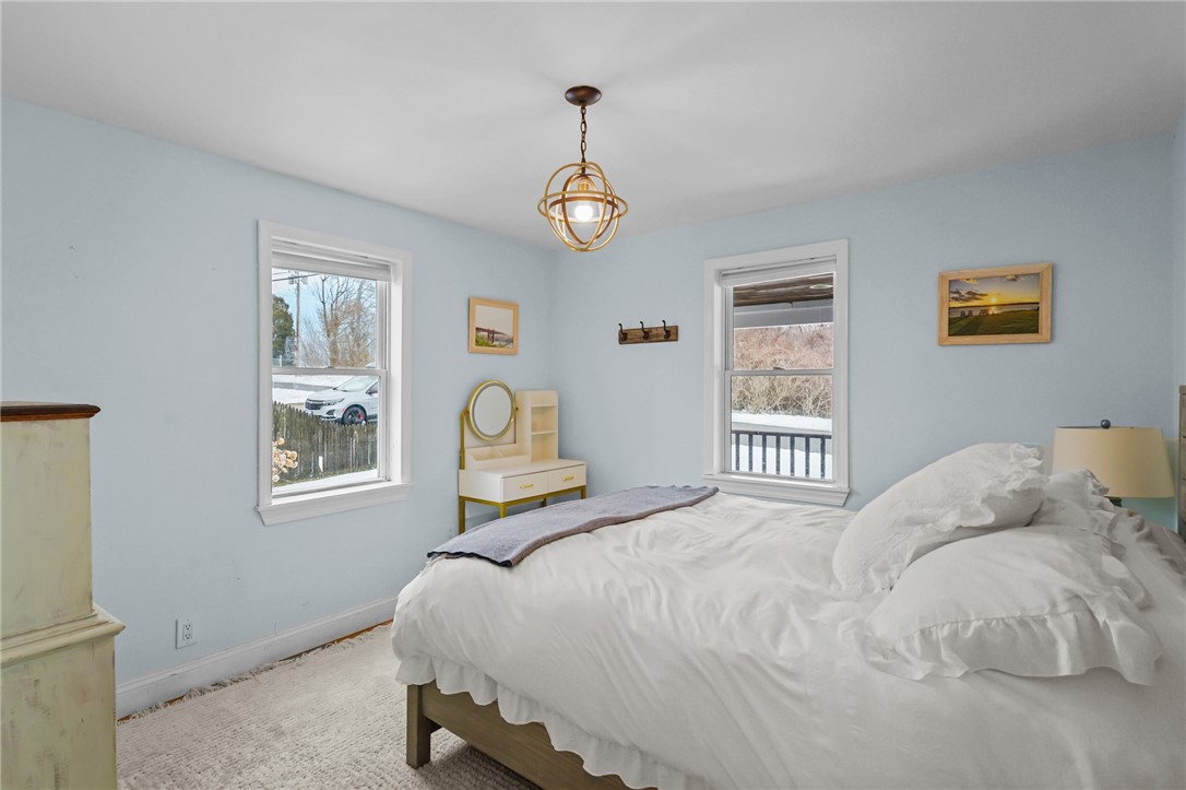 206 Reservoir Road Middletown, RI 02842 - Photo 35 of 45
