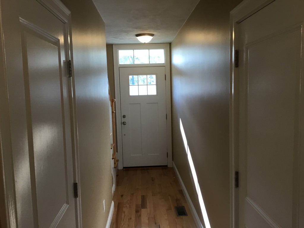 85 B Maple Avenue, Unit B Rutland, MA 01543 - Photo 8 of 19 a view of an entryway
