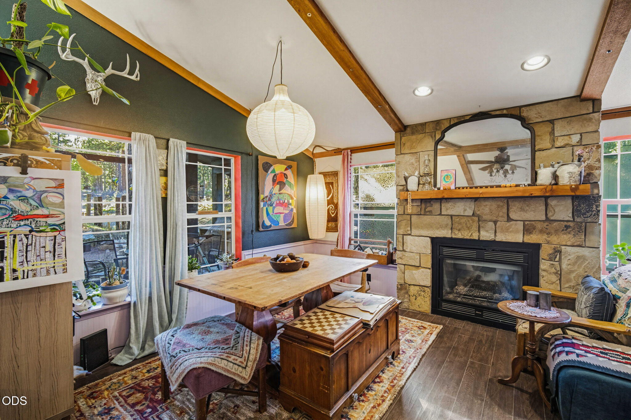 16878 Jacinto Road Bend, OR 97707 - Photo 5 of 37 Gallery Image 5