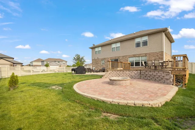 $470,000 | 15826 Chippewa Lane, Manhattan, IL 60442