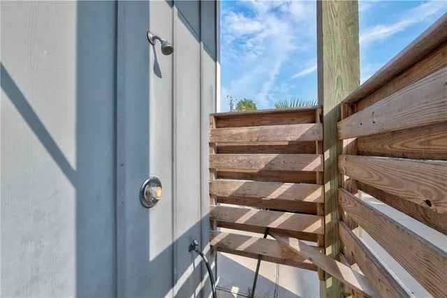 $1,650 | 519 West Avenue C, Unit A, Port Aransas, TX 78373