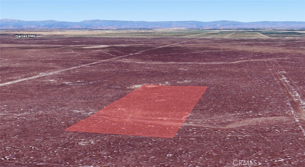 4609013 Wasco Wasco, CA 93280 - Photo 2 of 7 a view of an ocean with a mountain