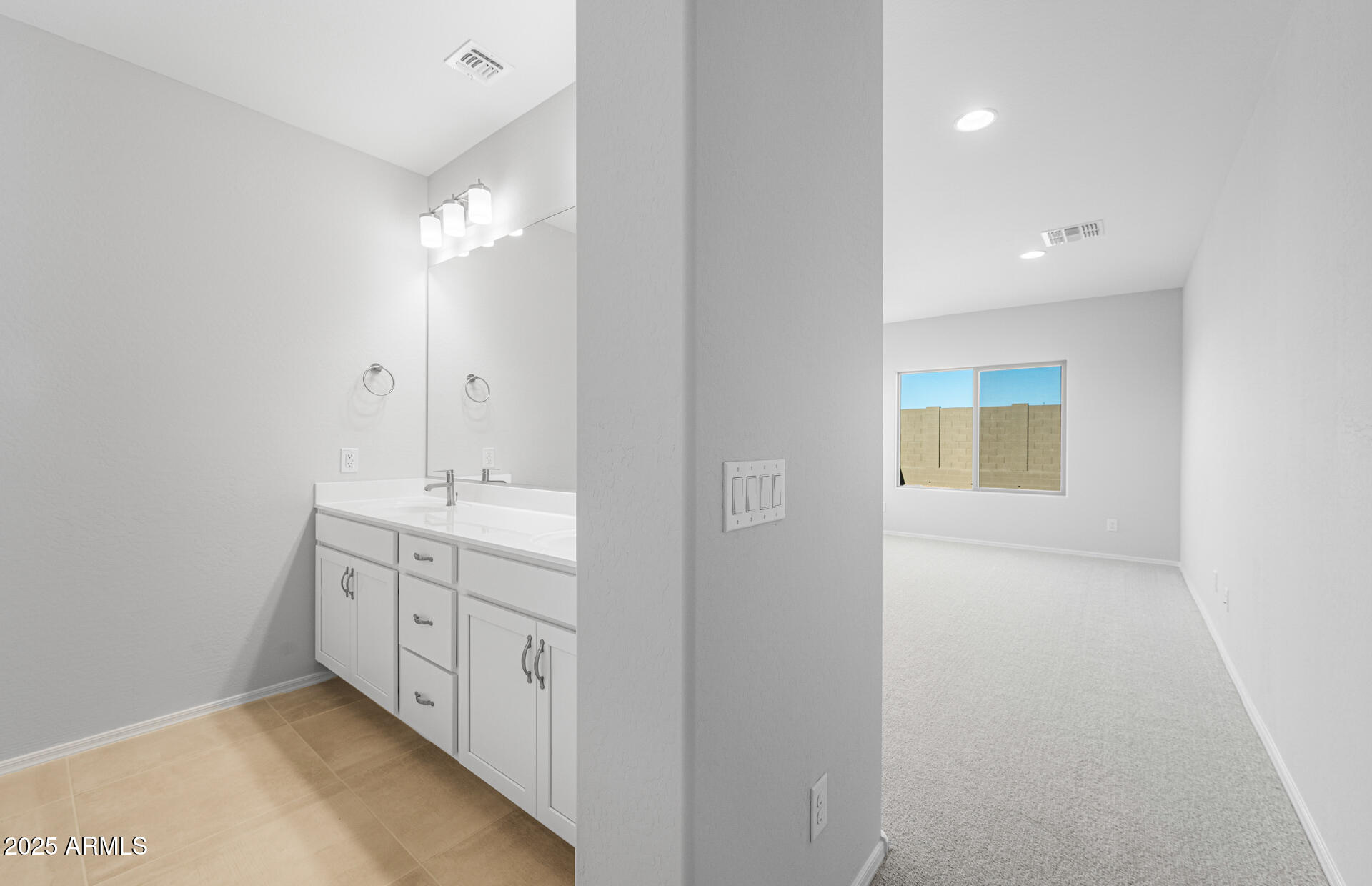 6770 West Ripken Way Florence, AZ 85132 - Photo 18 of 41 Owner's Suite