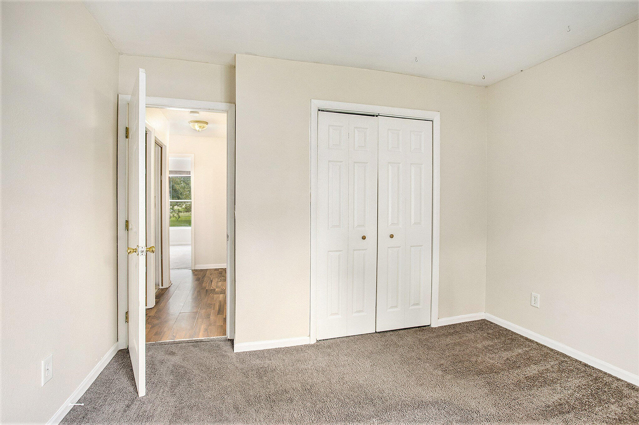 484 Florence Road Constantine, MI 49042 - Photo 14 of 16 016_581a9145_125