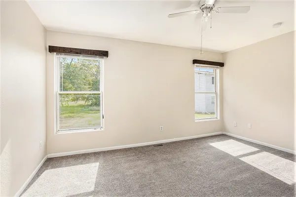 $950 | 484 Florence Road, Constantine, MI 49042