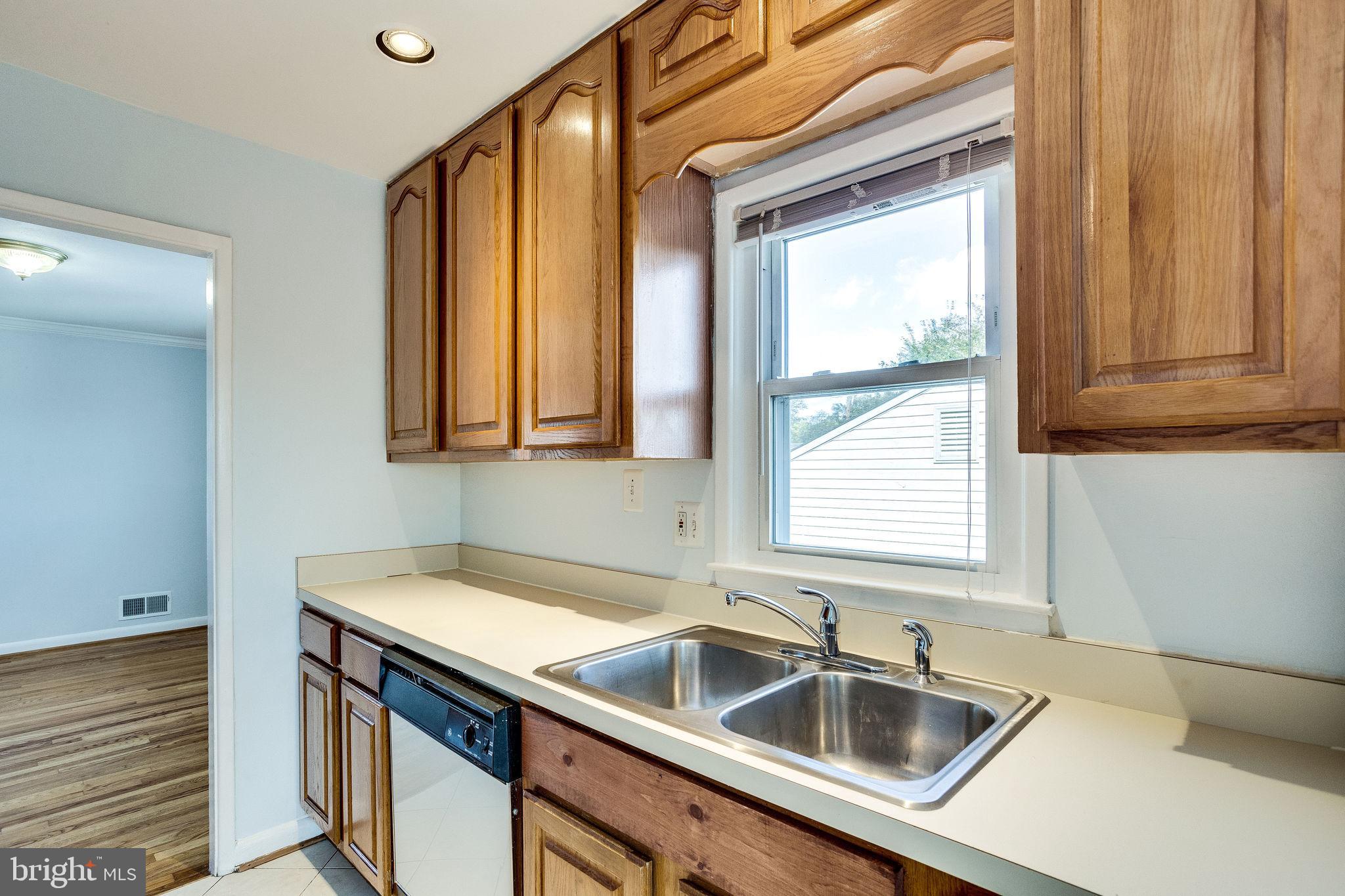 1104 11th Street Laurel, MD 20707 - Photo 12 of 59