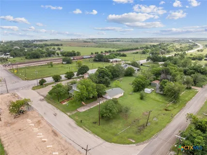 $250,000 | 9 South Milam Street, Rogers, TX 76569