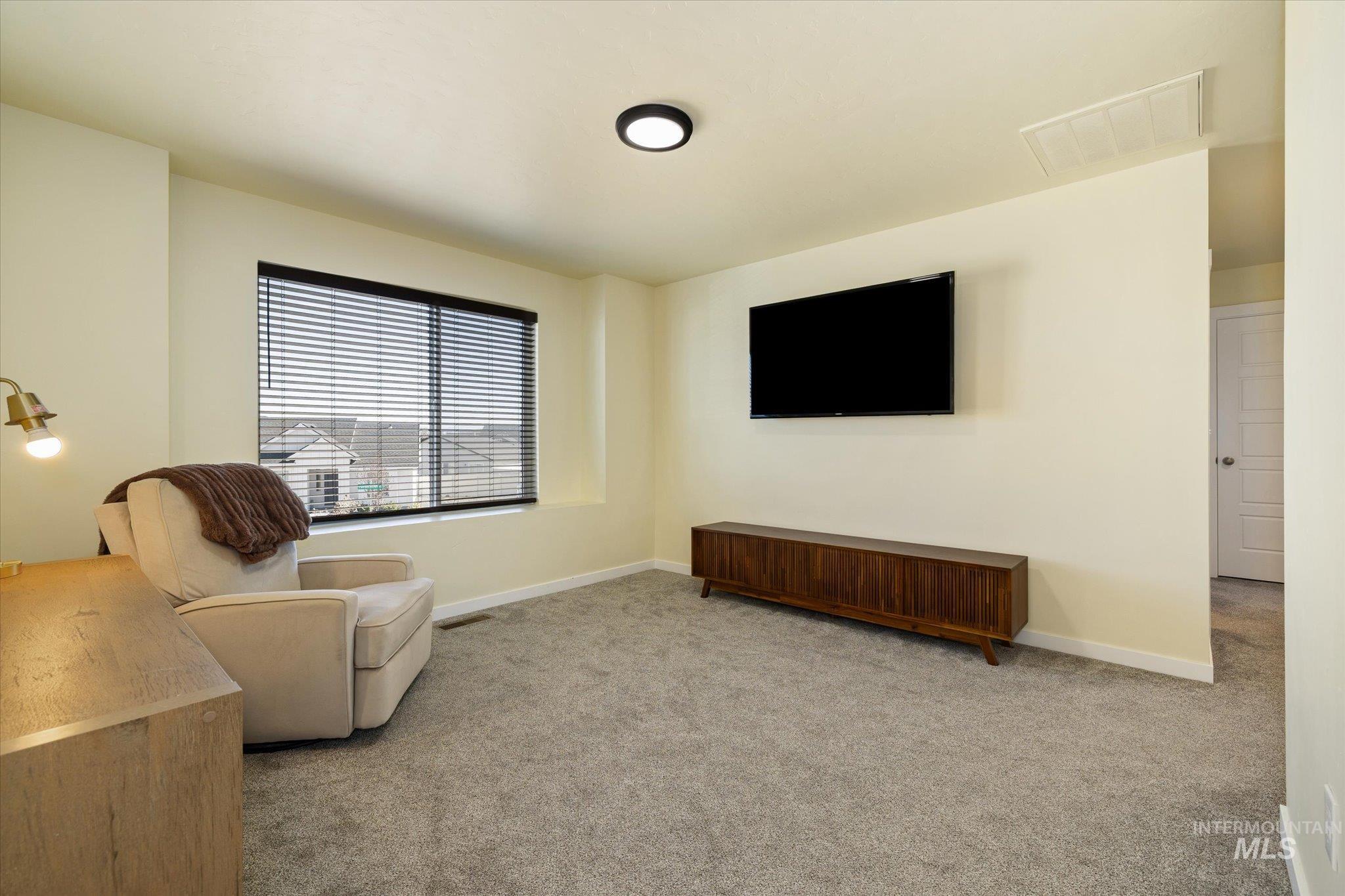 6855 South Dedication Way Meridian, ID 83642 - Photo 19 of 40
